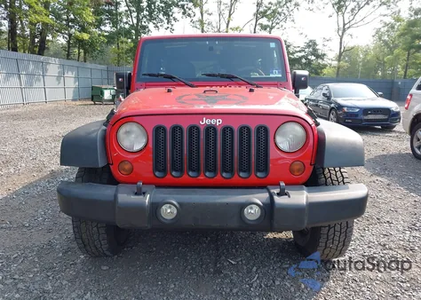 2010 Jeep Wrangler Unlimited Sport z USA, uszkodzony, nr VIN 1J4BA3H11AL224893